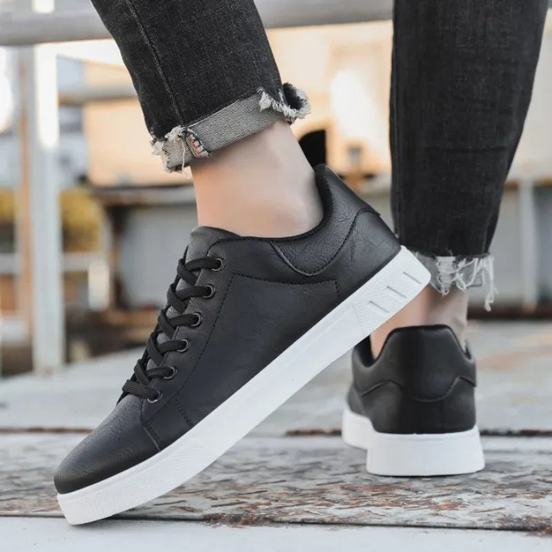 CASUAL LEATHER SHOES