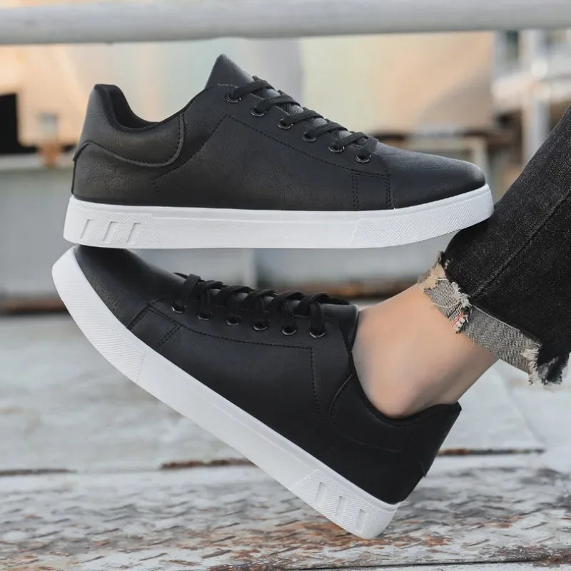 CASUAL LEATHER SHOES