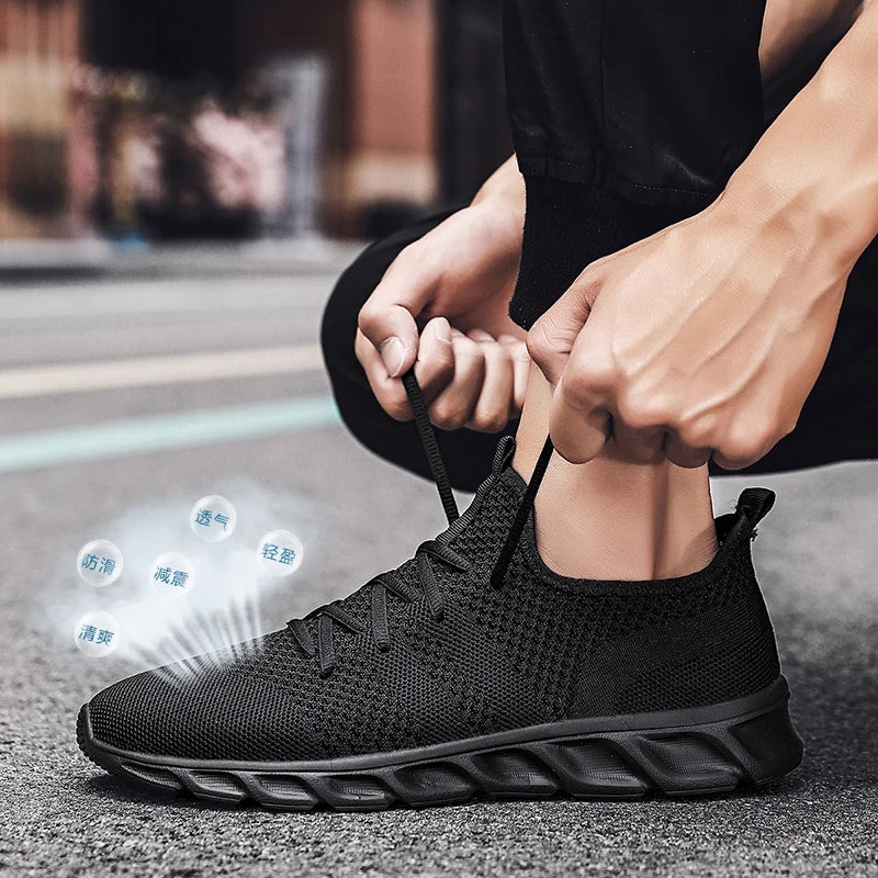 SKYFLOW BREATHABLE RUNNING SNEAKERS