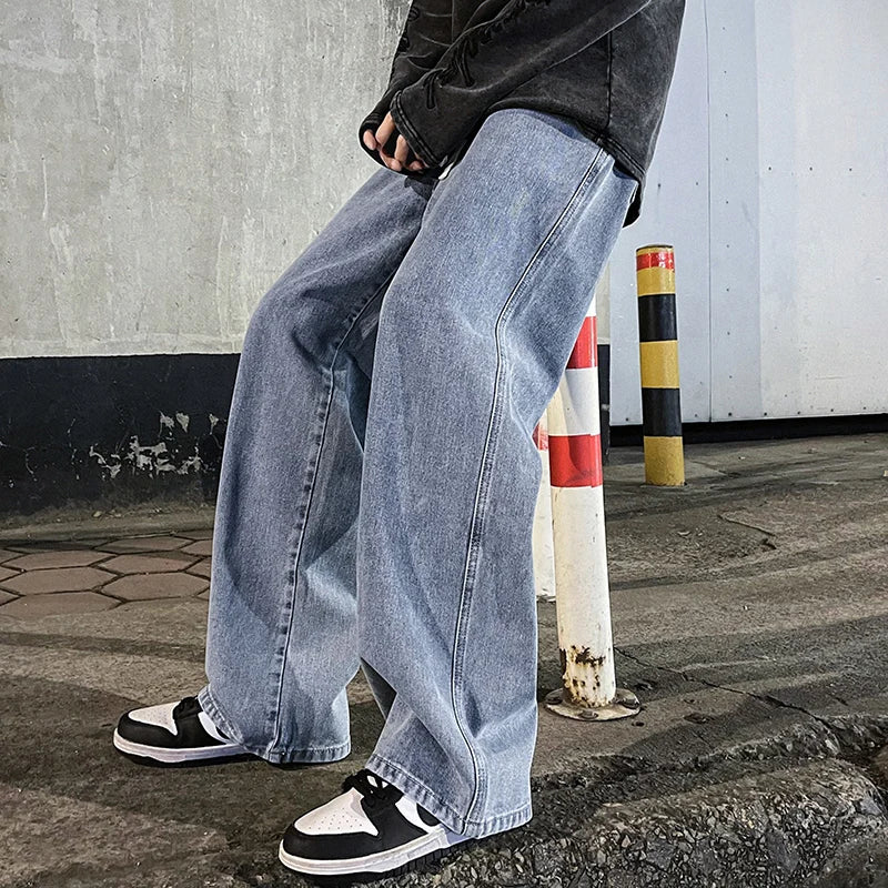 LOOSE DENIM JEANS